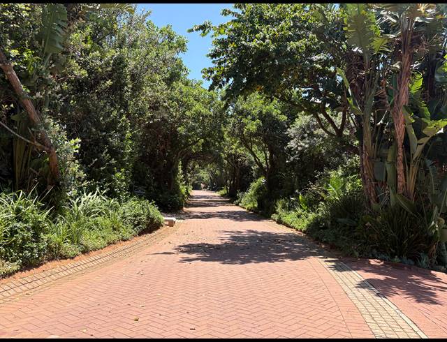 3 BEDROOM CLUSTER FOR SALE IN ZIMBALI ESTATE